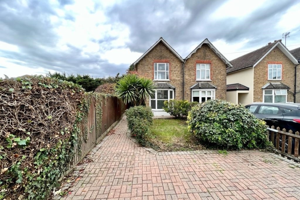 The Grove, Egham, Surrey, TW20 Nevin And Wells